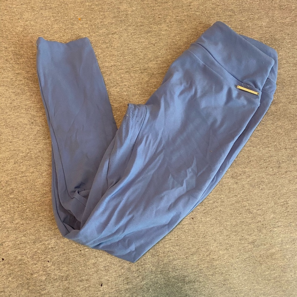 Whitney SimmonsXGymshark beautiful blue leggings